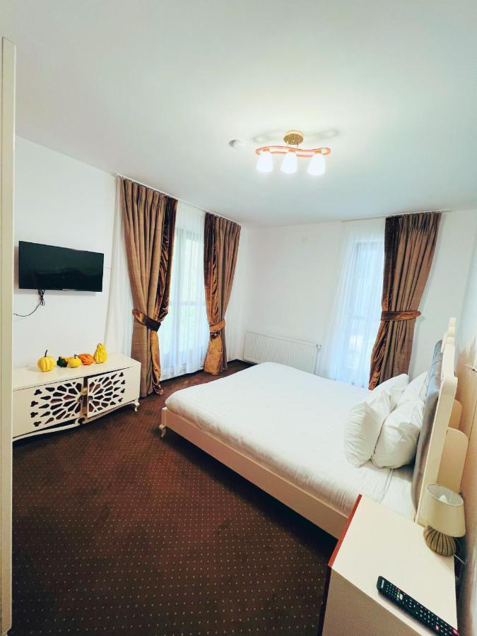 Guest house Din Poienita *