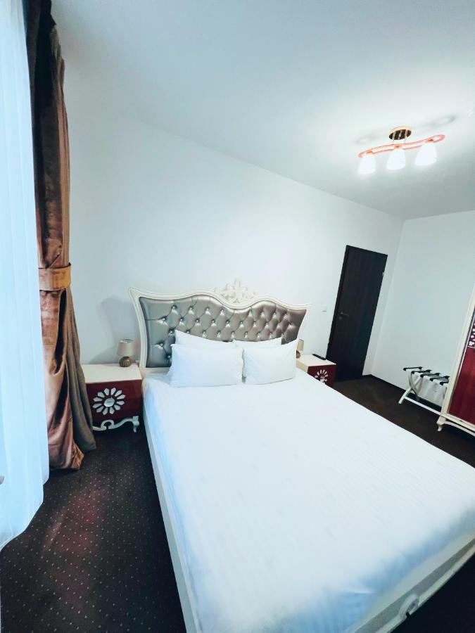 Guest house Din Poienita *